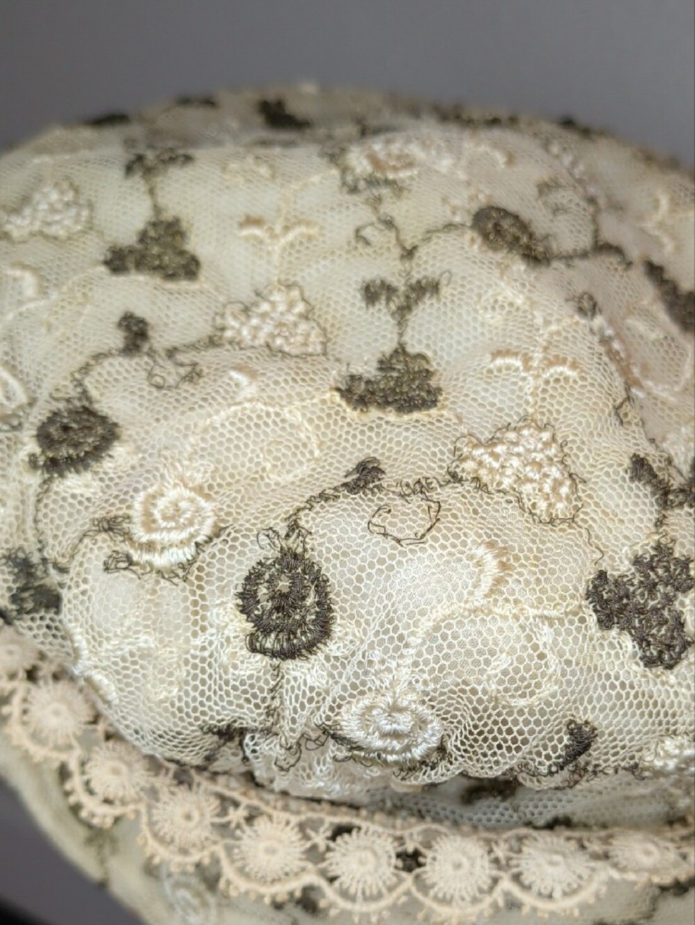 Antique 1920s Lace Boudoir Cap Ivory & Olive Green Floral Rose Accent 20-21" - Picture 9 of 11
